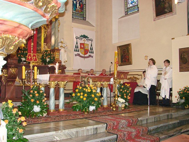 piekny-jubileusz-proboszcza-z-sobieszowa-foto-52530