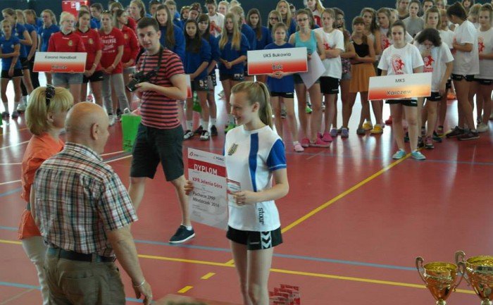 jeleniogorskie-szczypiornistki-dziewiate-w-polsce-foto-52544