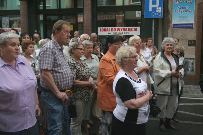 procesja-z-publicznym-swiadectwem-mazenskim-foto-52547