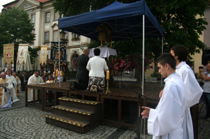 procesja-z-publicznym-swiadectwem-mazenskim-foto-52547