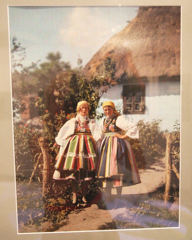 polskie-stroje-ludowe-w-muflonie-foto-52556