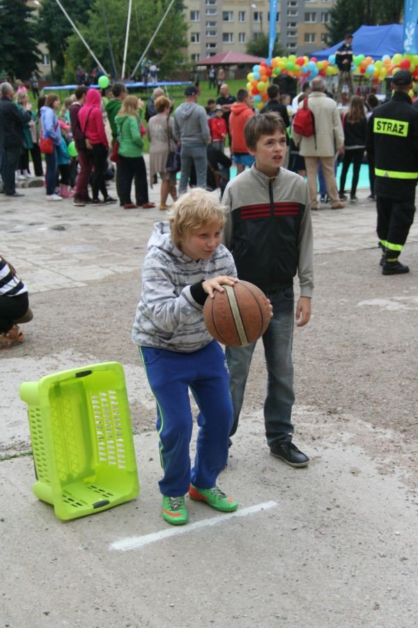 kaprysna-pogoda-i-wiele-atrakcji-na-festynie-w-jedenastce-foto-52595