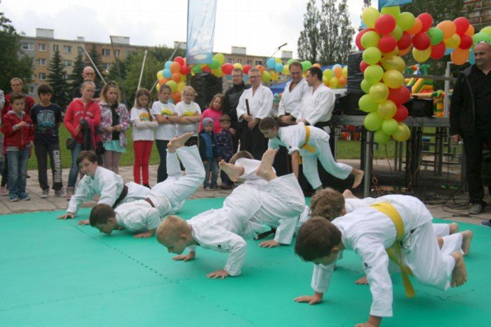 kaprysna-pogoda-i-wiele-atrakcji-na-festynie-w-jedenastce-foto-52595