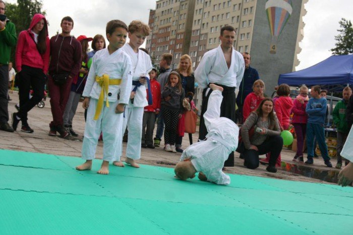 kaprysna-pogoda-i-wiele-atrakcji-na-festynie-w-jedenastce-foto-52595