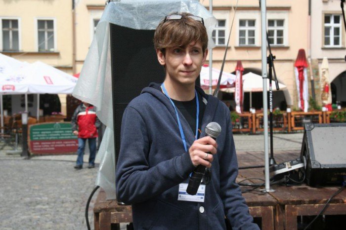 organizacje-pozarzadowe-zaprezentoway-sie-w-rynku-foto-52596