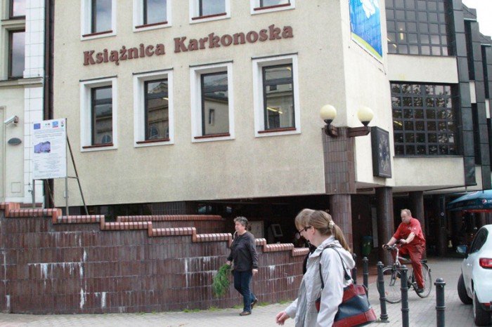 czytelnicy-biblioteka-zamyka-ksiegozbior-na-cae-wakacje-52618