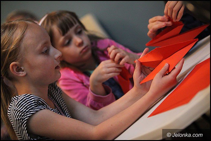 sztuka-skadania-papieru-z-izumi-yoshida-foto-52625