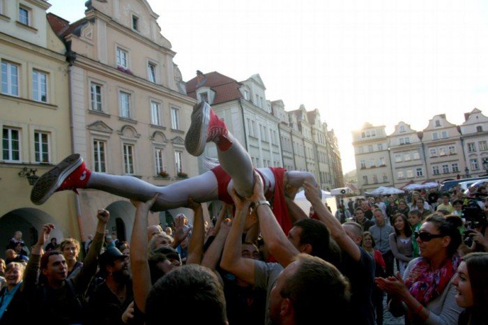 niezwyky-koncert-na-jeleniogorskim-rynku-foto-52642