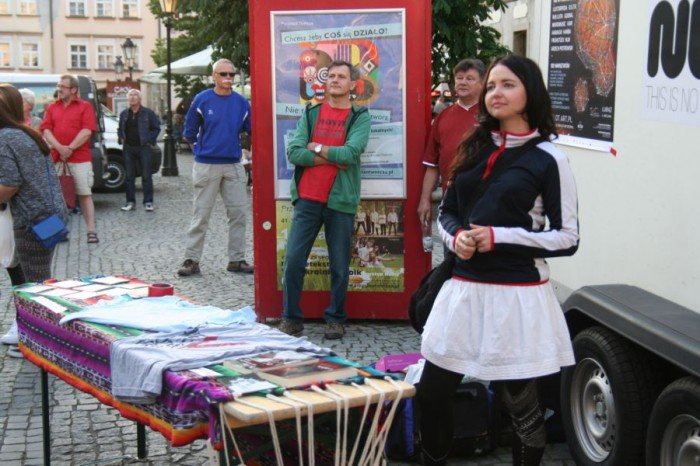 niezwyky-koncert-na-jeleniogorskim-rynku-foto-52642