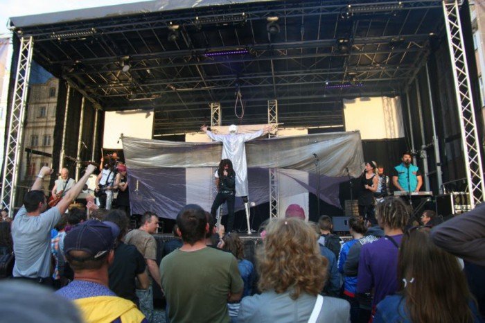 niezwyky-koncert-na-jeleniogorskim-rynku-foto-52642