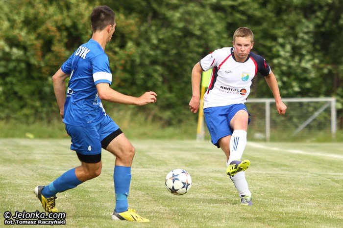 lotnik-przeskoczy-lesnika-foto-52659