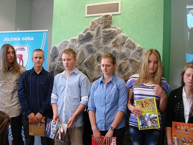 po-gali-sportowcow-mks-karkonosze-sporty-zimowe-foto-52675
