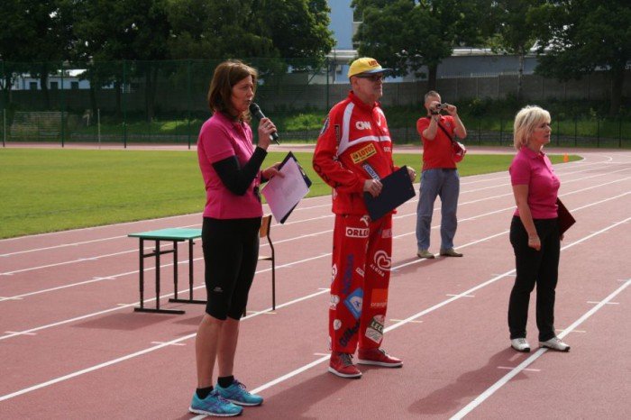 dwojka-przebiega-dystans-maratonu-foto-52719