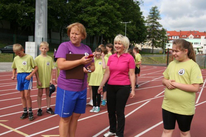dwojka-przebiega-dystans-maratonu-foto-52719
