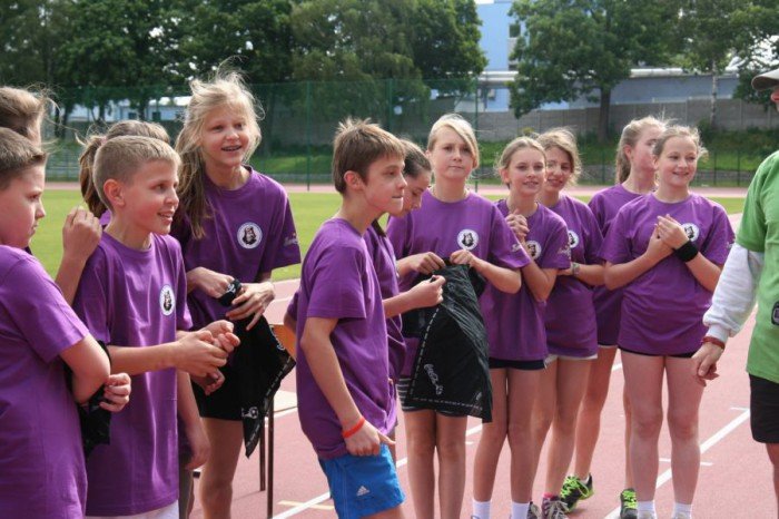 dwojka-przebiega-dystans-maratonu-foto-52719