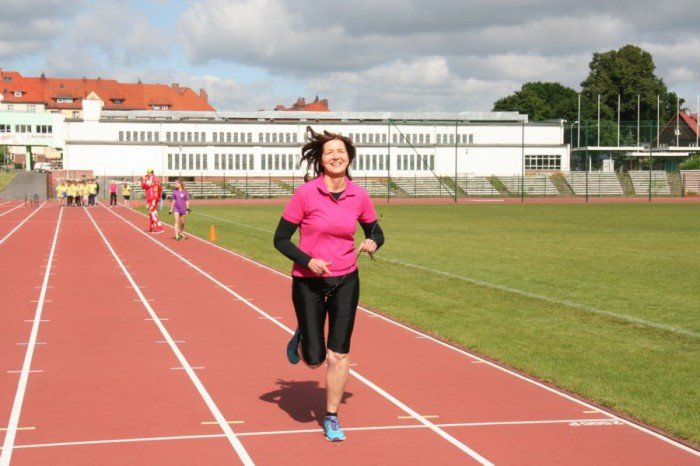 dwojka-przebiega-dystans-maratonu-foto-52719