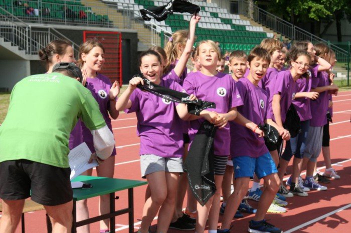 dwojka-przebiega-dystans-maratonu-foto-52719
