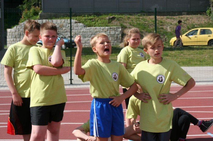 dwojka-przebiega-dystans-maratonu-foto-52719