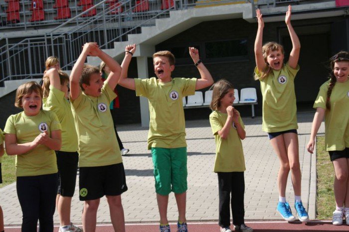 dwojka-przebiega-dystans-maratonu-foto-52719