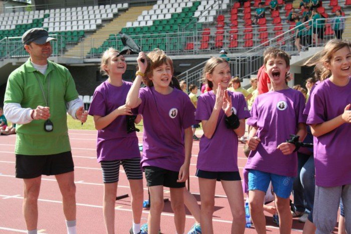 dwojka-przebiega-dystans-maratonu-foto-52719
