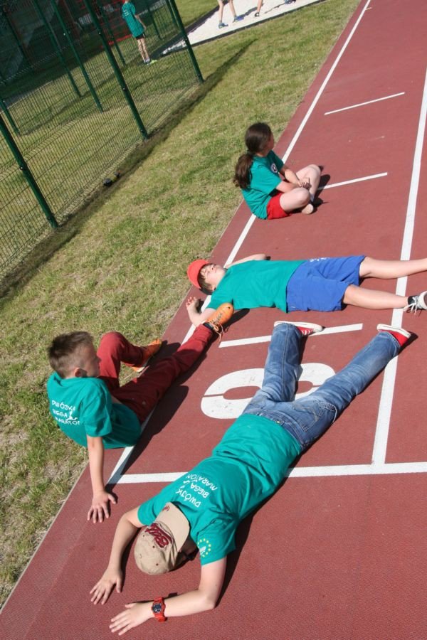 dwojka-przebiega-dystans-maratonu-foto-52719