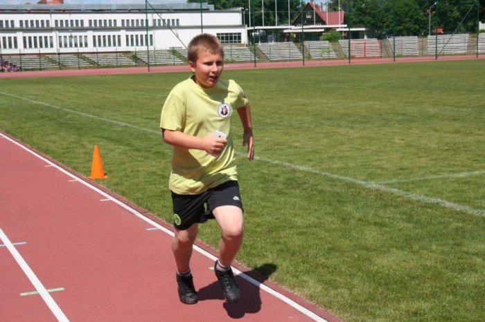 dwojka-przebiega-dystans-maratonu-foto-52719
