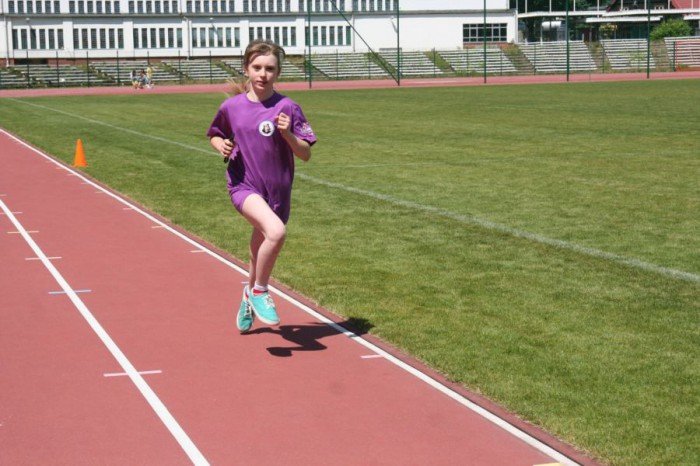 dwojka-przebiega-dystans-maratonu-foto-52719