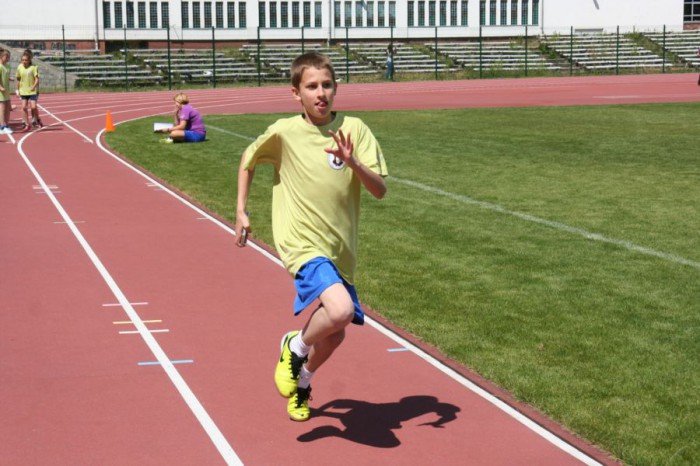 dwojka-przebiega-dystans-maratonu-foto-52719