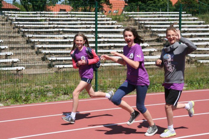 dwojka-przebiega-dystans-maratonu-foto-52719