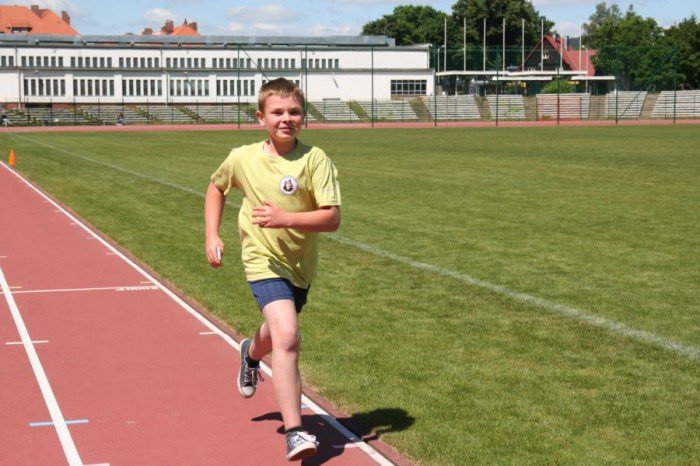 dwojka-przebiega-dystans-maratonu-foto-52719