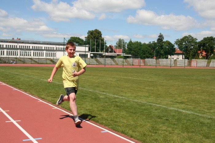 dwojka-przebiega-dystans-maratonu-foto-52719