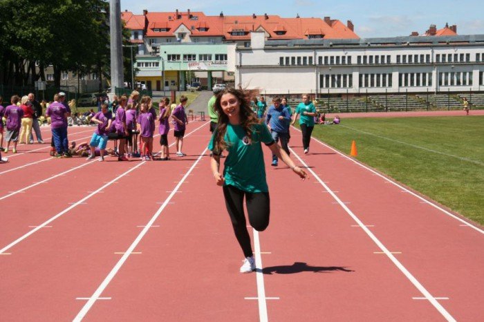 dwojka-przebiega-dystans-maratonu-foto-52719