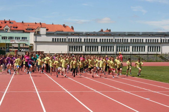 dwojka-przebiega-dystans-maratonu-foto-52719