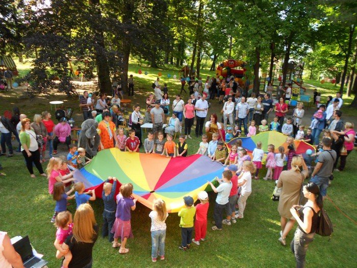 piknik-peen-atrakcji-w-przedszkolu-nr-4-foto-52777