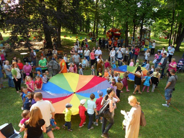 piknik-peen-atrakcji-w-przedszkolu-nr-4-foto-52777