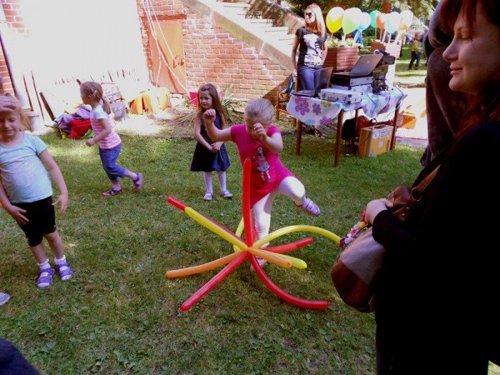 piknik-peen-atrakcji-w-przedszkolu-nr-4-foto-52777
