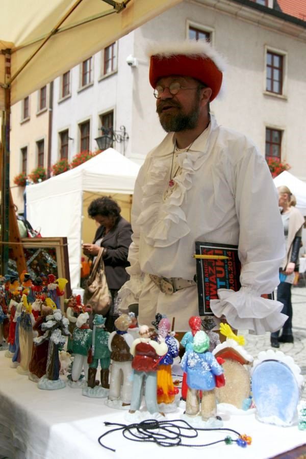 inwazja-sztuki-na-placu-ratuszowym-foto-52789