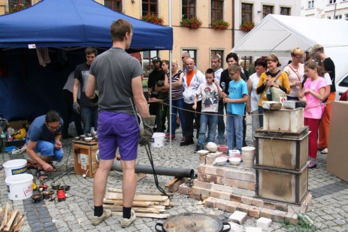 inwazja-sztuki-na-placu-ratuszowym-foto-52789