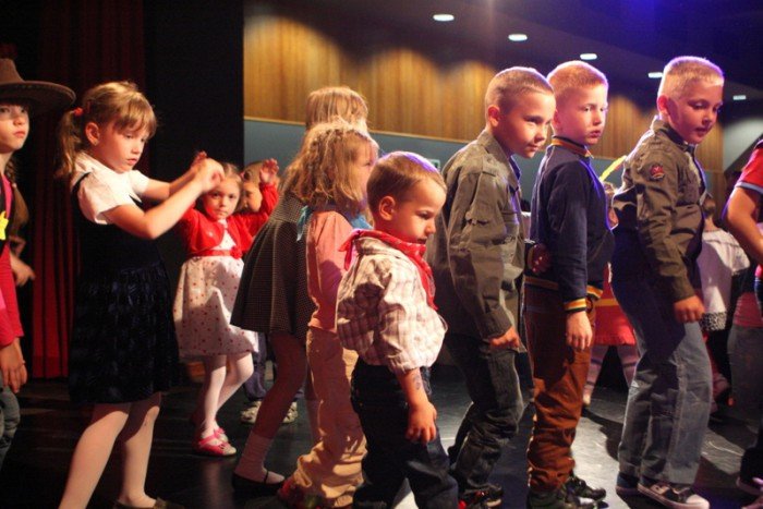 z-bolkiem-i-lolkiem-zdobyli-dziki-zachod-foto-52791