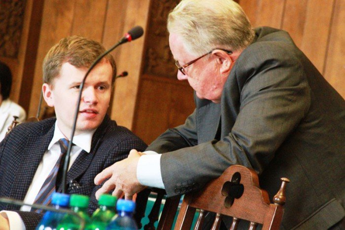 dwoja-dla-prezydenta-przedwyborczo-czy-zasuzenie-foto-52802