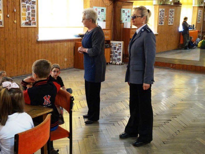 bezpieczenstwo-i-integracja-na-pokoloniach-w-mdk-foto-52821