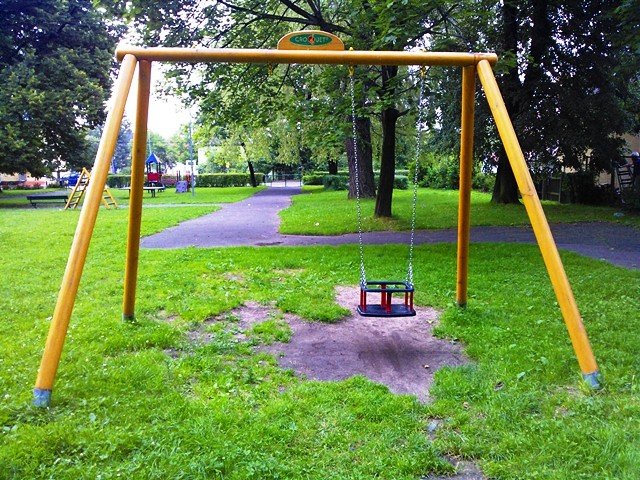 plac-zabaw-w-sobieszowie-nie-dla-dzieci-foto-52836
