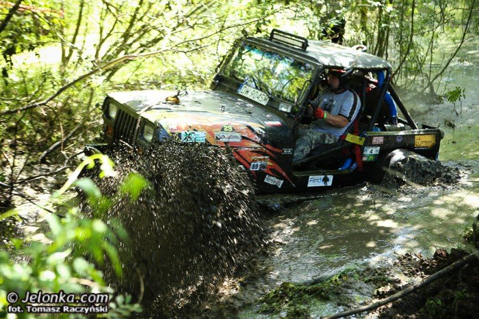 trwa-ii-edycja-mud-party-foto-52859