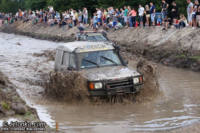 wyscig-botnym-torem-na-zakonczenie-mud-party-foto-52868