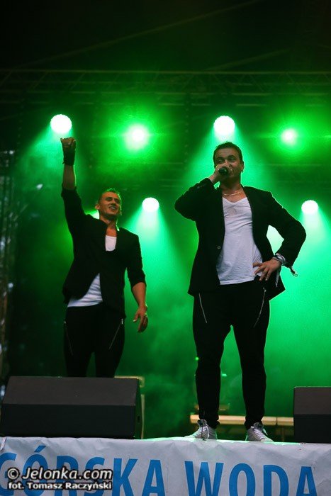 wyscig-botnym-torem-na-zakonczenie-mud-party-foto-52868