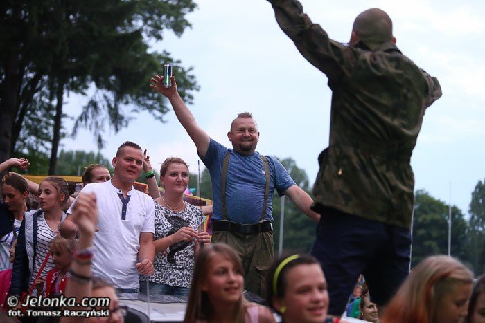 wyscig-botnym-torem-na-zakonczenie-mud-party-foto-52868