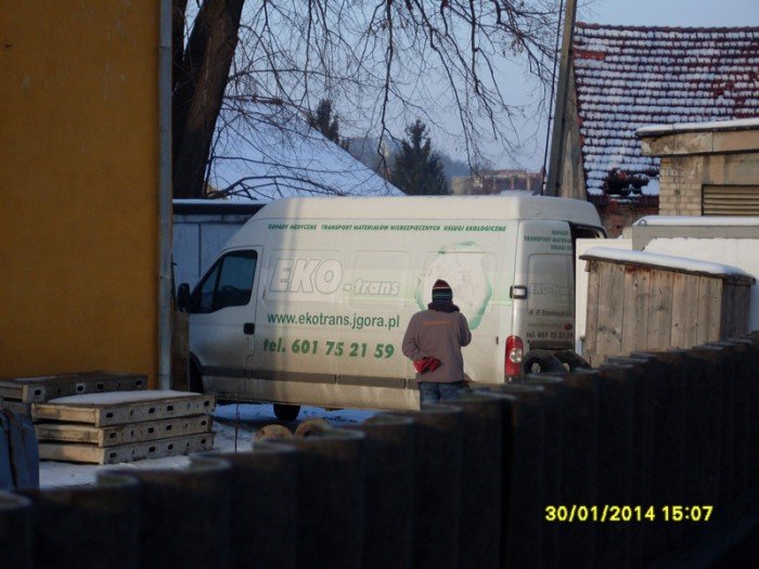 mieszkancy-odpady-medyczne-pod-naszymi-oknami-foto-52889