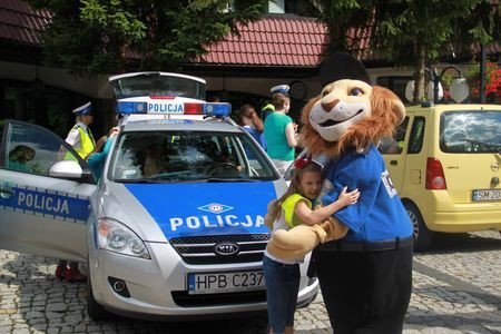 policjanci-wakacje-moga-byc-bezpieczne-foto-52909