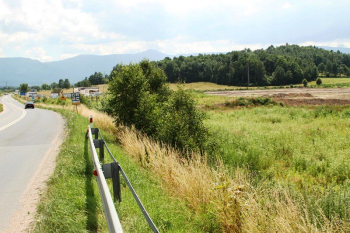 co-buduja-przy-drodze-na-karpacz-foto-52940