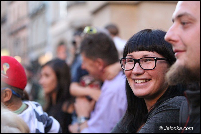teatry-wyszy-na-jeleniogorskie-ulice-foto-52949